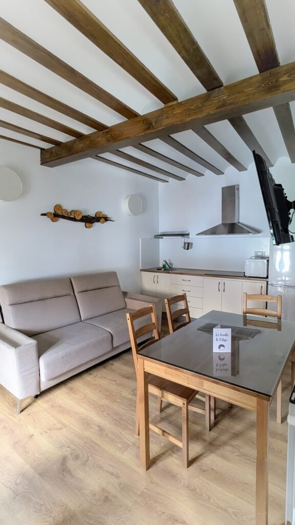 PHOTO-2025-04-06-21-12-29