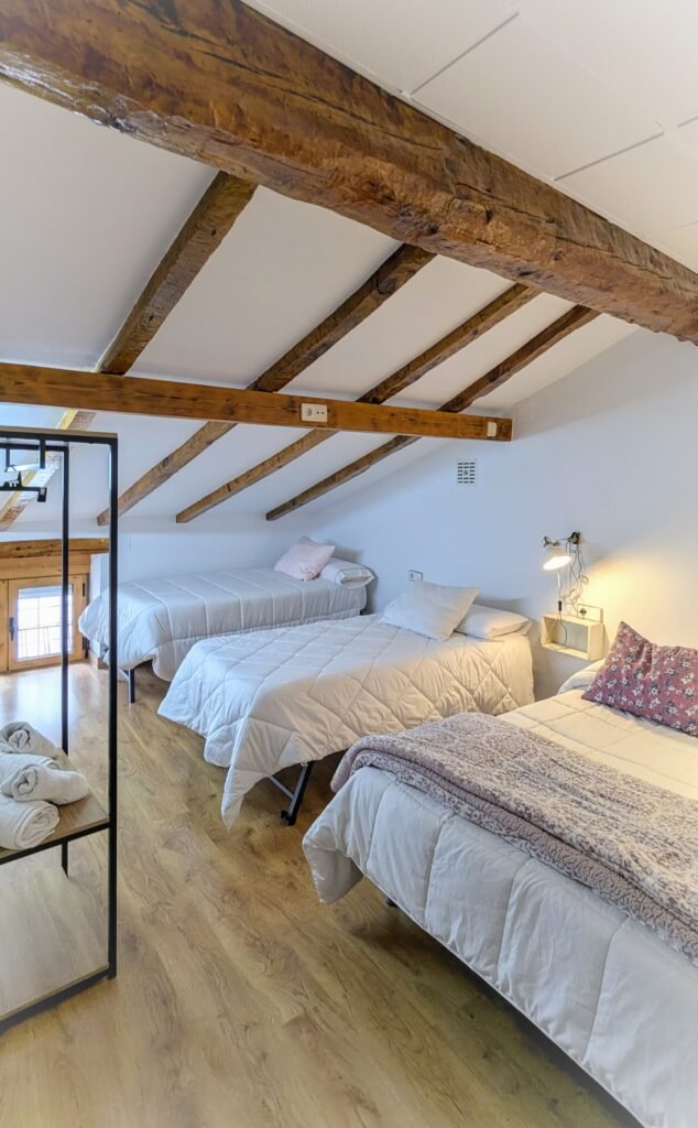 PHOTO-2025-04-06-21-22-58